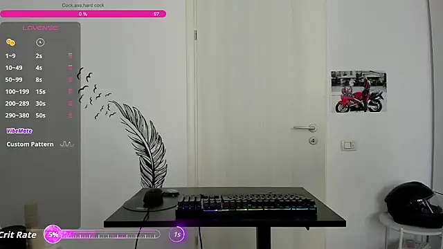 ZackFraser: онлайн-секс-чат