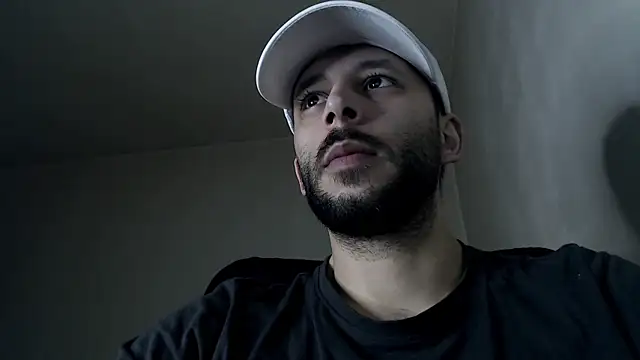 henryaxeのライブXXXチャット