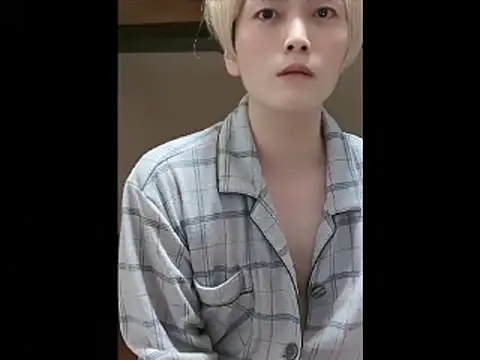 mgnhiroyuki Pertunjukan Webcam