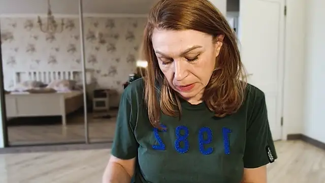 Alexandra-Roseen Webbikameraesitys