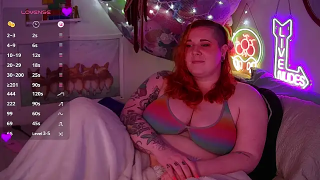 opalreigning's Webcam Show