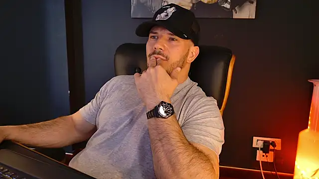 AngeloEric Pertunjukan Webcam