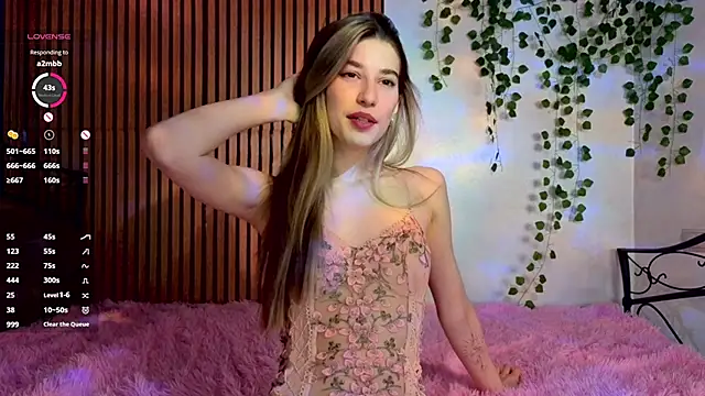 Quinavelle 라이브 XXX 채팅