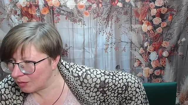 RadaChudna Obrolan Langsung XXX