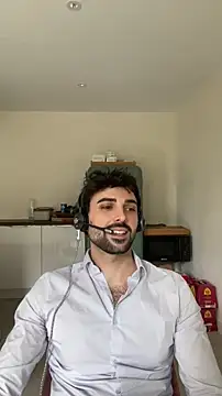 عرض كام eauminerale