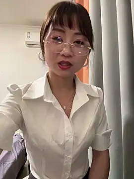 Huihui_8888 在線直播表演