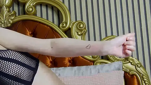 CarolinaBlair Chat XXX in diretta