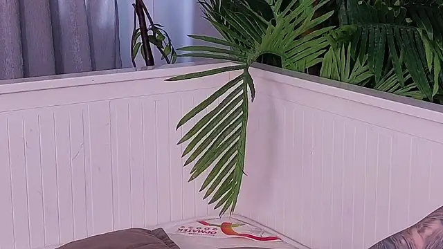 LanaReals: онлайн-секс-чат