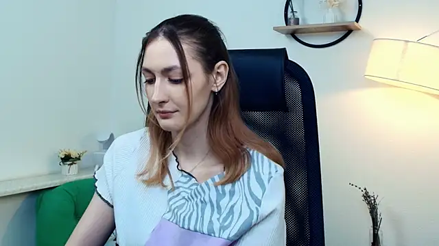 دردشة LoraLanett الجنسية المباشرة