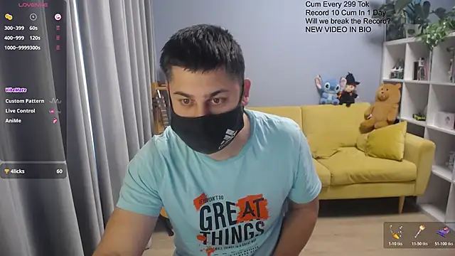 XXX chat uživo modela Tomguys