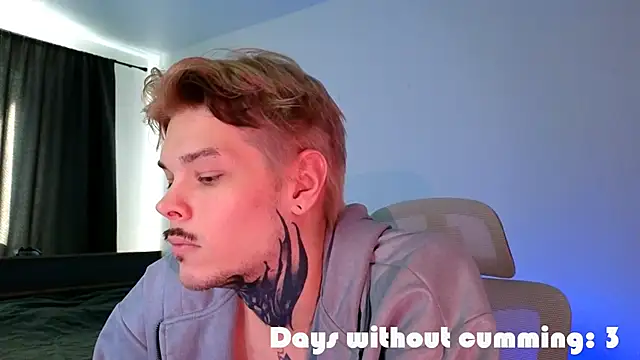 DENIS_HERE webcam show