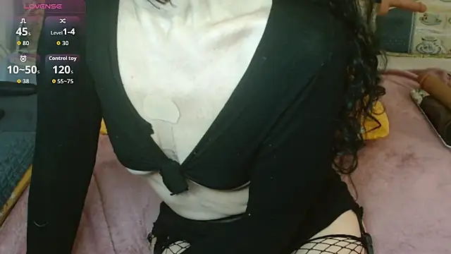 Živý XXX chat Yllmira