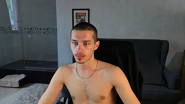 Chat +18 de KaydenDrew ao vivo