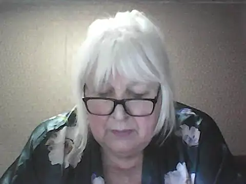 Alexia64231 现场XXX聊天