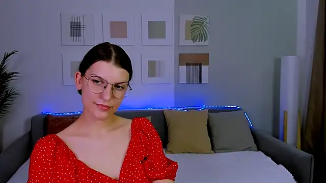 AnnaThorne Chat XXX live