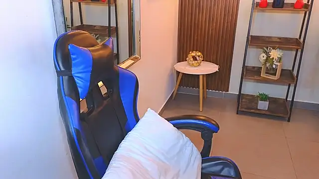 Webkamerová show Kenya--Buhle