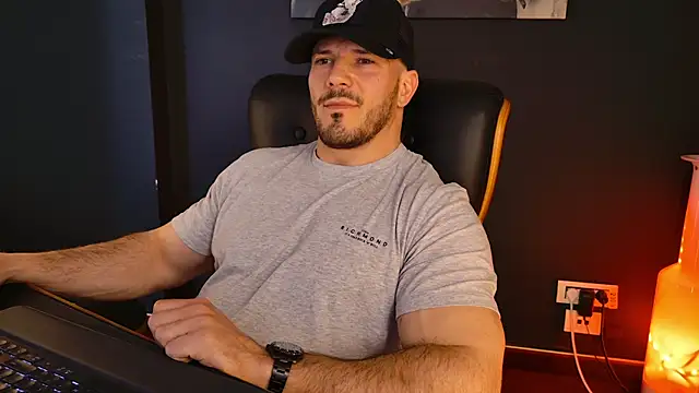 AngeloEric Obrolan Langsung XXX