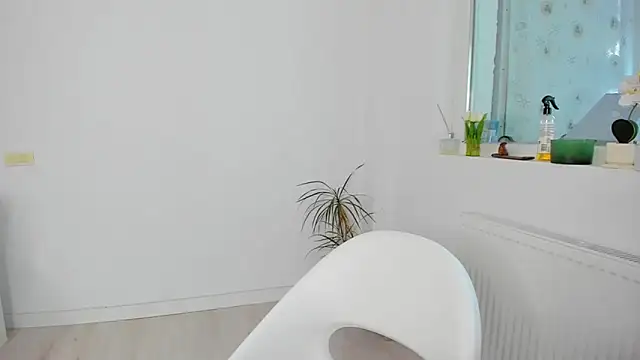 Chat +18 de DiamondKay ao vivo