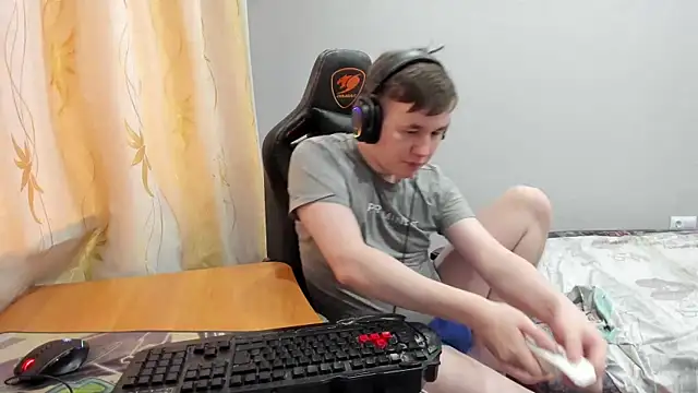 iliaskrislove webkamerás műsora