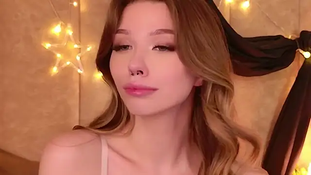 دردشة Sierra_Fane الجنسية المباشرة