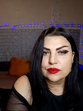 kataleya94 Adlı Modelin Canlı XXX Sohbeti