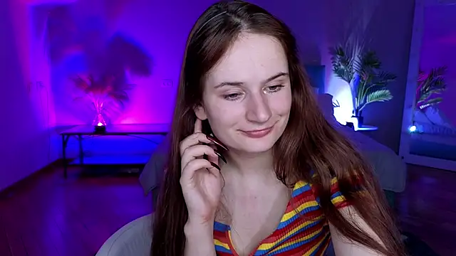 Chat +18 de L1ittle_kitty_ ao vivo