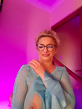 LunaBlaise's Live XXX Chat