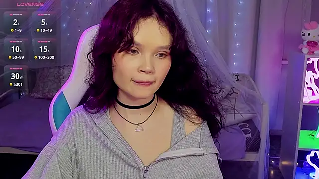 EmilyChaves: онлайн-секс-чат