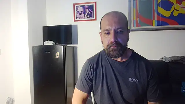 AMIRDIB2025 Show in webcam