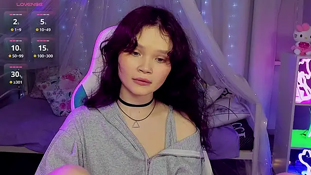 EmilyChaves – Naživo XXX chat