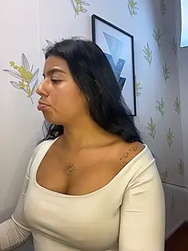 Laia_white Live XXX-chat