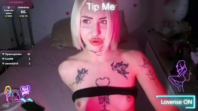 yourscirilla's Live XXX Chat