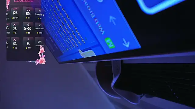 DaddysLittleSlutfox's Live XXX Chat