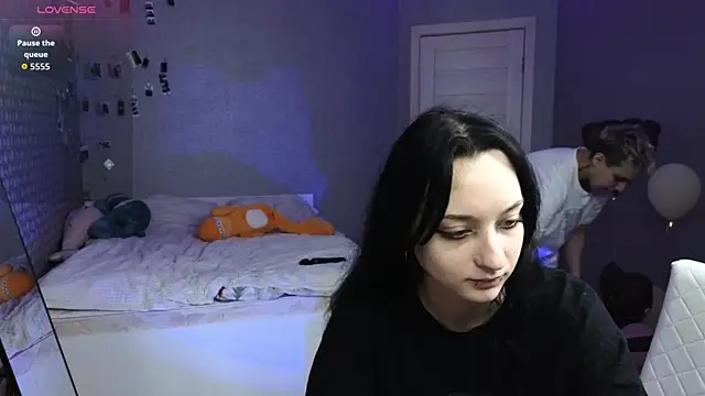 LuxuryLoverss Show Webcam