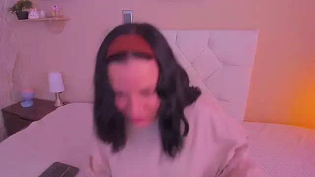 Dollhell Chat XXX in diretta