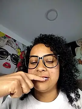 Sofia_Alane's Webcam Show