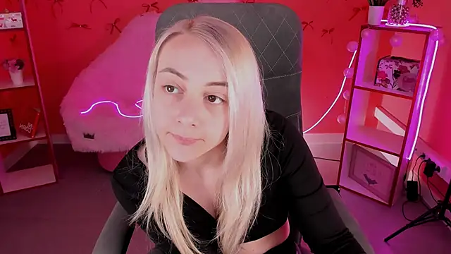 XXX chat uživo modela CarolMoor