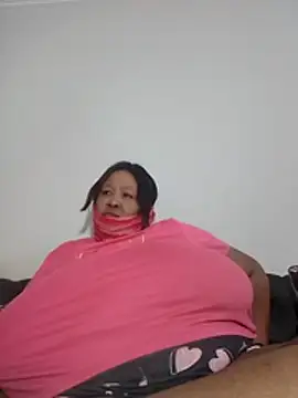 nancy111 – Naživo XXX chat