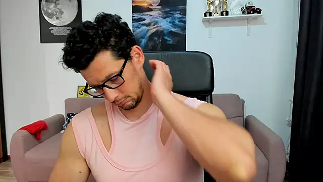 BrutusK08 Show Webcam