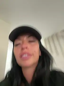 BELLABLACKXUK Chat XXX in diretta