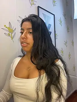 Laia_white 라이브 XXX 채팅