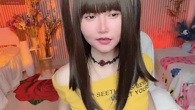 di-or- Live XXX-Chat