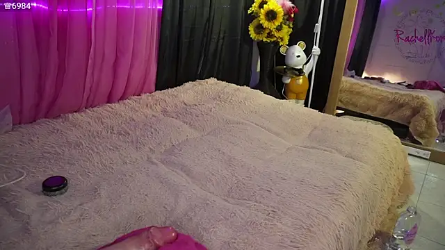 Rachellkors Chat XXX live