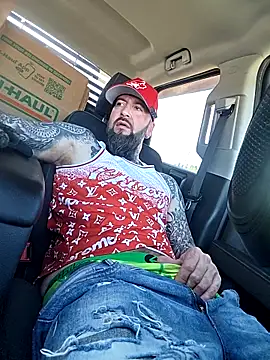 Show de Beardedtattood na webcam