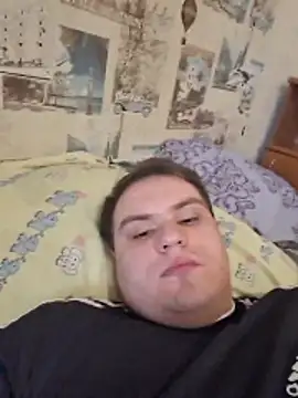 Pertunjukan Kamera Web Glowing_Diamant