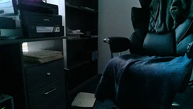 TrevorSteele 웹캠 쇼