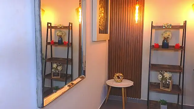 Kenya--Buhle Live XXX-chat