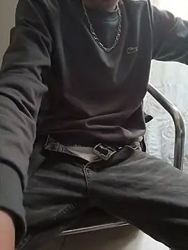 Skinboy06 webkamerás műsora