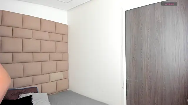 TifannyRosen webcam show