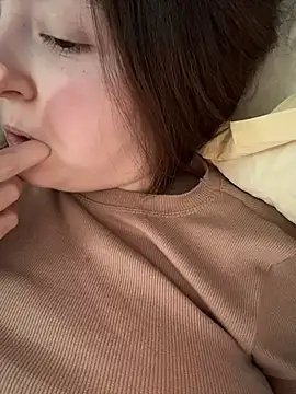 BenwithHolly webcam show